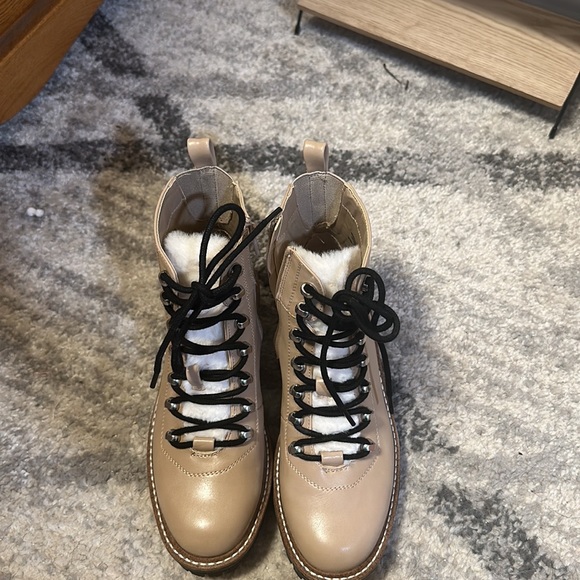 Target boots - Picture 2 of 5